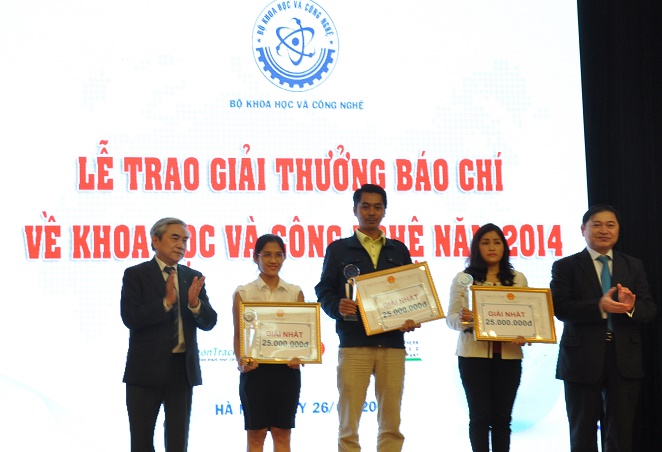  Gần 400 tác phẩm tham dự Giải thưởng Báo chí về KH&CN trong 3 Quý